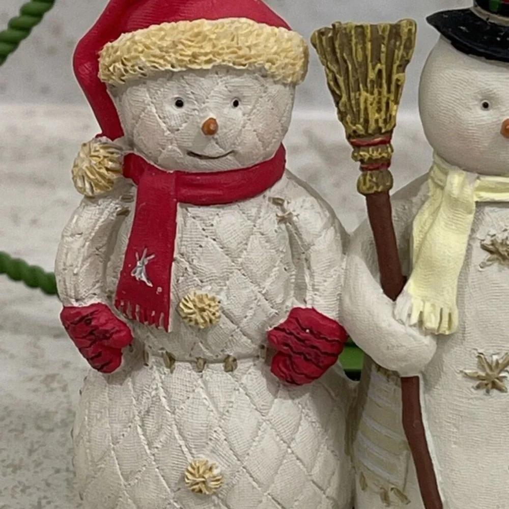 Hallmark Vintage Christmas Card Holder Festive Snowman Trio with Green Wire Tree
